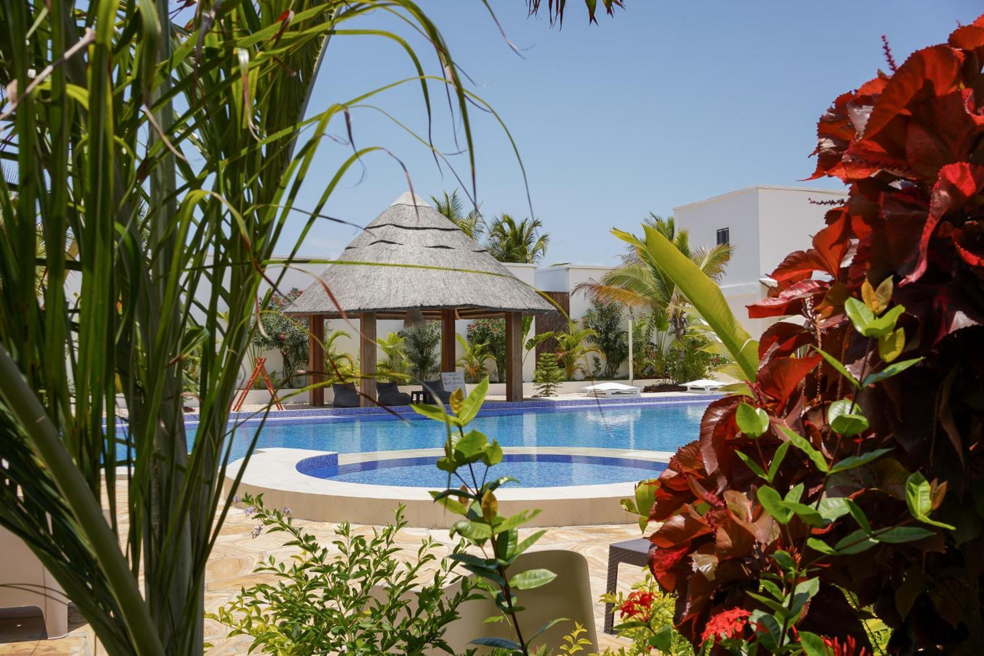 The Bali Resort Zanzibar Пингуе Екстериор снимка