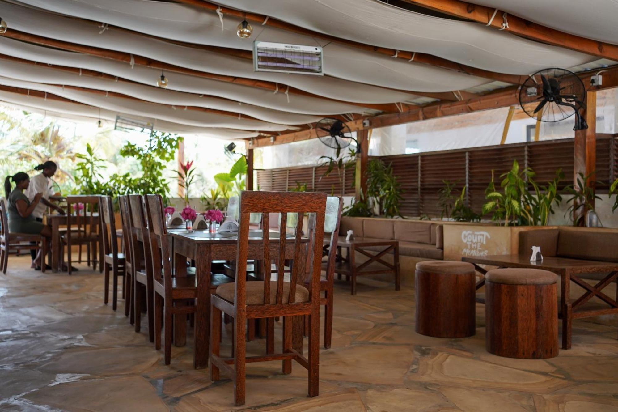The Bali Resort Zanzibar Пингуе Екстериор снимка